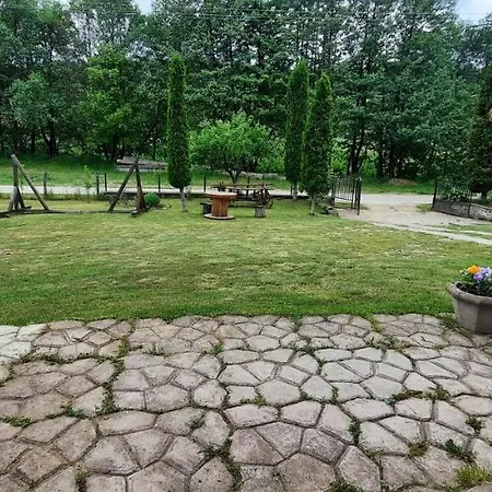 بيت للعطل Casa De Vacanta ,,la Valucu