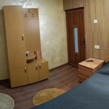 بيت للعطل Casa De Vacanta ,,la Valucu